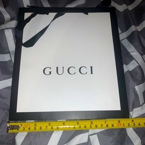 Gucci shopping bag